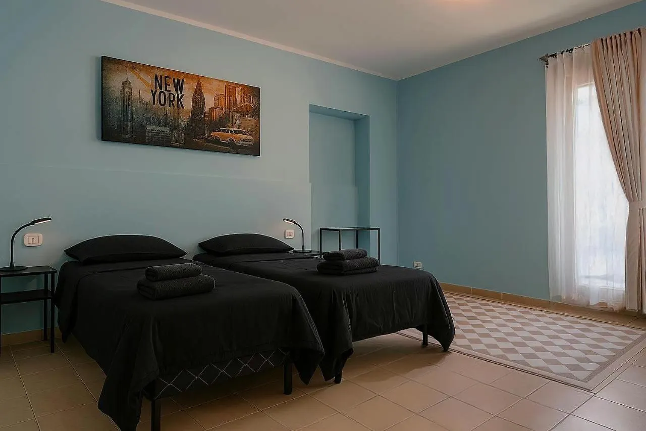 Room Malpensa - Servizio Taxi Mxp 20 Euro Lonate Pozzolo Guest house